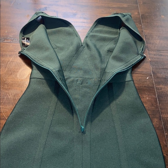 Emprada Dark Green Lace Mini Body con Dress XS - Picture 7 of 7